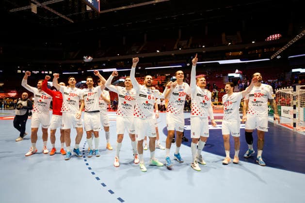 Croatia s team celebrates the victory over Iceland during the 2026 EHF European Men s Handball Championship (the EHF Euro 2026) match between Iceland and Croatia, at Malmo Arena in Malmo, Sweden, on January 23, 2026. MALMÖ SWEDEN x10600x