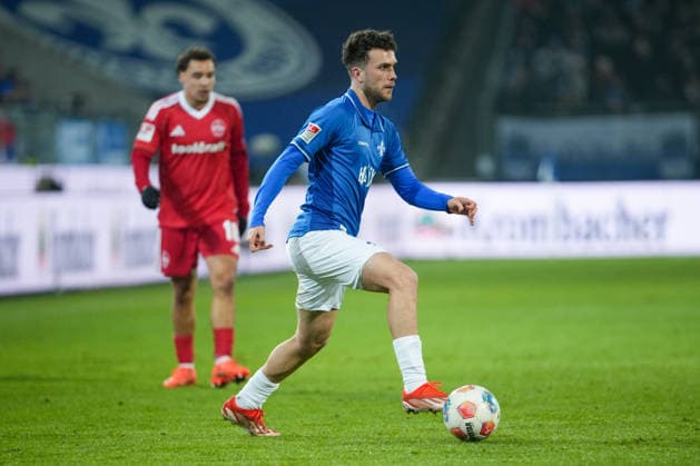 Fussball: 2. Bundesliga, 19. Spieltag, SV Darmstadt 98 - 1. FC Nürnberg am 23.01.2026 in Darmstadt (Merck-Stadion am Böllenfalltor), Deutschland, Saison 2025 2026: DFB DFL REGULATIONS PROHIBIT ANY USE OF PHOTOGRAPHS as IMAGE SEQUENCES and or QUASI-VIDEO: Im Fokus Sergio Lopez (2, SVD). Darmstadt Merck-Stadion am Böllenfalltor Deutschland