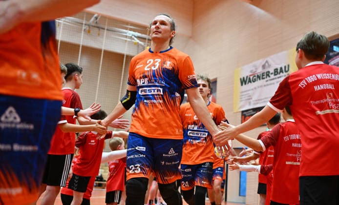 23.01.2026 - Handball - Saison 2025 2026 - Testspiel - Freundschaftsspiel : HC Erlangen HCE - Talent Pilsen - - xwoxzix - Jan Stehlik (23, Talent Pilsen ) läuft ein