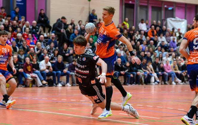 23.01.2026 - Handball - Saison 2025 2026 - Testspiel - Freundschaftsspiel : HC Erlangen HCE - Talent Pilsen - - xwoxzix - Florian Scheerer (10, HC Erlangen HCE ) Ondrej Safranek (11, Talent Pilsen )