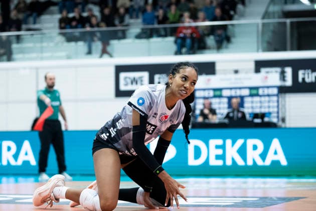 1. Volleyball Bundesliga Frauen: Schwarz-Weiss Erfurt vs. VC Wiesbaden; Erfurt; 23.01.2026 Alianza Darley ( 14; Schwarz-Weiss Erfurt) 1. Volleyball Bundesliga Frauen: Schwarz-Weiss Erfurt vs. VC Wiesbaden; Riethsporthalle Erfurt; 23.01.2026 Copyright: xBEAUTIFULxSPORTS Duehringx