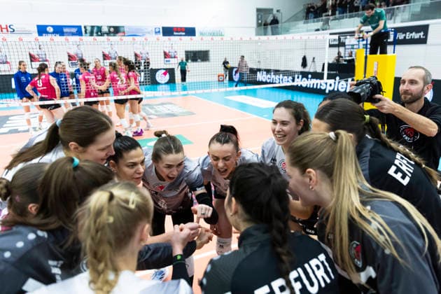 1. Volleyball Bundesliga Frauen: Schwarz-Weiss Erfurt vs. VC Wiesbaden; Erfurt; 23.01.2026 Jubel, Schwarz-Weiss Erfurt 1. Volleyball Bundesliga Frauen: Schwarz-Weiss Erfurt vs. VC Wiesbaden; Riethsporthalle Erfurt; 23.01.2026 Copyright: xBEAUTIFULxSPORTS Duehringx