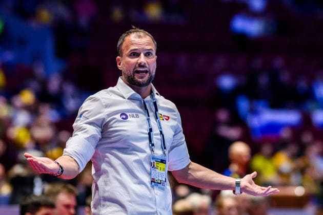 260123 Head coach Uros Zorman of Slovenia reacts during the EHF European Handball Championship main round match between Slovenia and Sweden on January 23, 2026 in Malmö. Photo: Petter Arvidson BILDBYRAN kod PA PA1136 handball handboll handball handbolls-em 2026 sverige sweden slovenia slovenien ehf european handball championship bbeng Copyright: PETTERxARVIDSON BB260123PA158