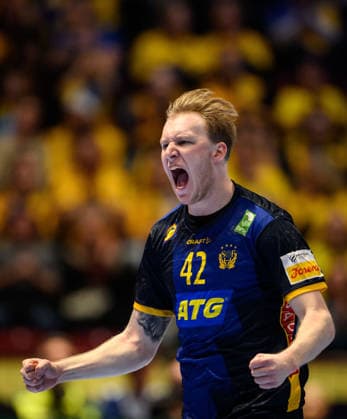 260123 Eric Johansson of Sweden celebrates during the EHF European Handball Championship main round match between Slovenia and Sweden on January 23, 2026 in Malmö. Photo: Petter Arvidson BILDBYRAN kod PA PA1136 handball handboll handball handbolls-em 2026 sverige sweden Slovenia slovenien ehf european handball championship bbeng jubel Copyright: PETTERxARVIDSON BB260123PA287