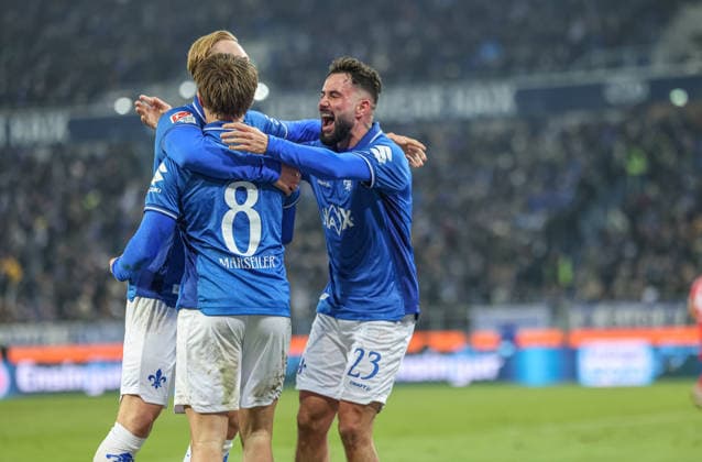 GER, Darmstadt, SV Darmstadt 98 vs 1. FC Nürnberg, 2. Bundesliga, Fussball, DFB, Spielzeit 2025 2026, Merck-Stadion am Böllenfalltor, 19. Spieltag im Bild: Luca Marseiler (SV Darmstadt 98 8), Tor und Jubel, Freude, Emotionen, 2:0, Marco Richter (SV Darmstadt 98 23) DFB DFL REGULATIONS PROHIBIT ANY USE OF PHOTOGRAPHS AS IMAGE SEQUENCES AND OR QUASI-VIDEO, 23.01.2026