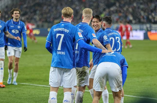 GER, Darmstadt, SV Darmstadt 98 vs 1. FC Nürnberg, 2. Bundesliga, Fussball, DFB, Spielzeit 2025 2026, Merck-Stadion am Böllenfalltor, 19. Spieltag im Bild: Luca Marseiler (SV Darmstadt 98 8), Tor und Jubel, Freude, Emotionen, 2:0, Hiroki Akiyama (SV Darmstadt 98) DFB DFL REGULATIONS PROHIBIT ANY USE OF PHOTOGRAPHS AS IMAGE SEQUENCES AND OR QUASI-VIDEO, 23.01.2026
