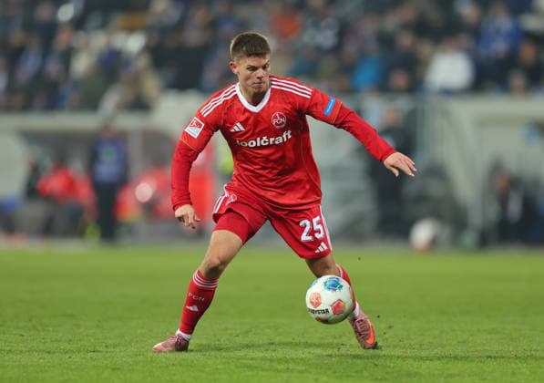 23.01.2026, Fussball 2. Bundesliga, SV Darmstadt 98 - 1. FC Nürnberg, emonline, emspor, despor, v.l., Finn Becker (1. FC Nürnberg) DFL DFB REGULATIONS PROHIBIT ANY USE OF PHOTOGRAPHS AS IMAGE SEQUENCES AND OR QUASI-VIDEO. xdcx