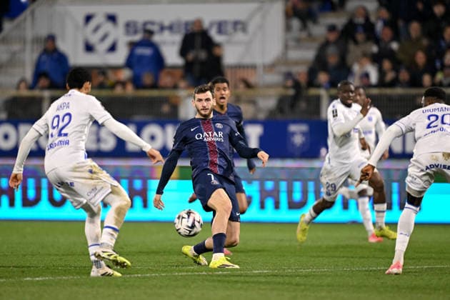 AJ Auxerre v Paris Saint-Germain - Ligue 1 McDonald s 2025 2026 07 Khvicha KVARATSKHELIA (psg) during the Ligue 1 McDonald s match between Auxerre and Paris at Stade Abbe Deschamps on January 23, 2026 in Auxerre, France. Auxerre France  Copyright: xFEPx 776348257
