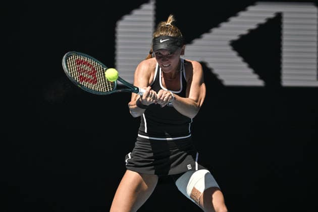 Australian Open 2026 MELBOURNE, AUSTRALIA - JANUARY 24: Oksana Selekhmeteva in action against Jessica Pegula of United States (not seen) in round 3 match at the Australian Open grand slam tennis tournament at Melbourne Park in Melbourne, Australia on January 24, 2026. Mark Avellino Anadolu Melbourne Australia. Editorial use only. Please get in touch for any other usage.  Copyright: x2026xAnadoluxMarkxAvellinox