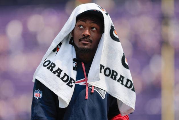 MINNEAPOLIS, MN - AUGUST 16: New England Patriots wide receiver Stefon Diggs (8) looks on after the NFL, American Football Herren, USA preseason game between the New England Patriots and Minnesota Vikings on August 16th, 2025, at US Bank Stadium in Minneapolis, MN. (Photo by Bailey Hillesheim Icon Sportswire) NFL: AUG 16 Preseason Patriots at Vikings EDITORIAL USE ONLY Icon250816032
