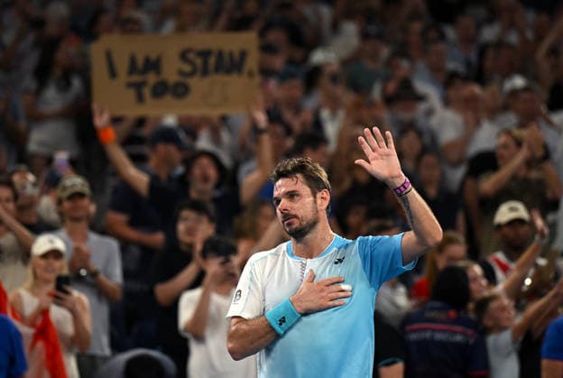 TENNIS AUSTRALIAN OPEN, Stan Wawrinka of Switzerland reacts to crowd applause following the Men™s 3rd round match against Taylor Fritz of USA on day 7 of the 2026 Australian Open tennis tournament at Melbourne Park in Melbourne, Saturday, January 24, 2026. ( NO ARCHIVING MELBOURNE VICTORIA AUSTRALIA  Copyright: xLUKASxCOCHx 20260124119894954356