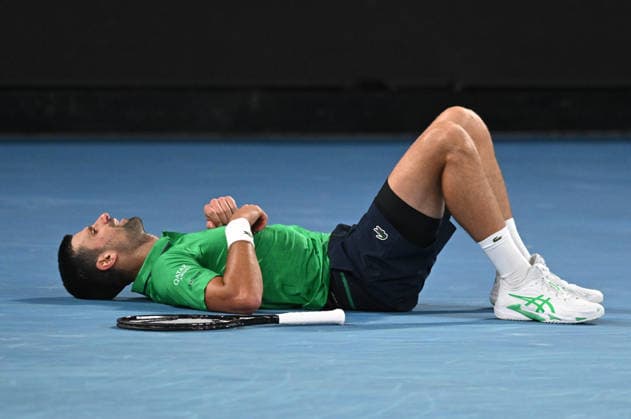 TENNIS AUSTRALIAN OPEN, Novak Djokovic of Serbia after falling during the Men™s 3rd round match against Botic Van De Zandschulp of Netherlands on day 7 of the 2026 Australian Open tennis tournament at Melbourne Park in Melbourne, Saturday, January 24, 2026. ( NO ARCHIVING MELBOURNE VICTORIA AUSTRALIA  Copyright: xLUKASxCOCHx 20260124119941555470