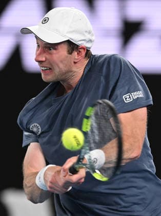 TENNIS AUSTRALIAN OPEN, Botic Van De Zandschulp of Netherlands in action during a the Men™s 3rd round match against Novak Djokovic of Serbia on day 7 of the 2026 Australian Open tennis tournament at Melbourne Park in Melbourne, Saturday, January 24, 2026. ( NO ARCHIVING MELBOURNE VICTORIA AUSTRALIA  Copyright: xLUKASxCOCHx 20260124183702775812