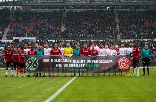 Deutschland: Fussball 2.Bundesliga 2025 26, 19. Spieltag - Hannover 96 Fortuna Düsseldorf - Heinz von Heiden Arena Stadion (Hannover): Hannover