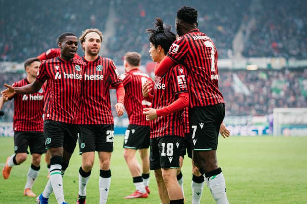 2. Bundesliga: Hannover 96 vs. Fortuna Düsseldorf, 24.01.2026 TOR; JUBEL durch Daisuke Yokota (Hannover 96, 18) zum 1:0; Fußball, 2. Bundesliga, 19. Spieltag: Hannover 96 vs. Fortuna Düsseldorf am 24.01.2026 in der Heinz von Heiden Arena, Hannover DFL REGULATIONS PROHIBIT ANY USE OF PHOTOGRAPHS AS IMAGE SEQUENCES AND OR QUASI-VIDEO.