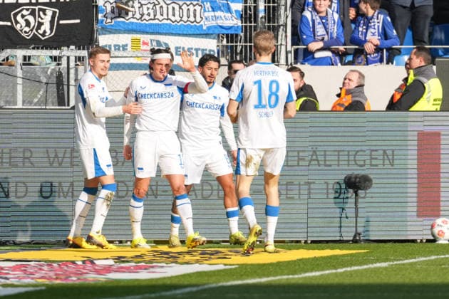 2. Bundesliga, Karlsruher SC vs Hertha BSC, 24.01.2026 Torjubel zum 1:1 durch Fabian Reese (Hertha BSC, 11) 2. Bundesliga, Karlsruher SC vs Hertha BSC, BBBank Wildpark Karlsruhe, 24.01.2026 DFB DFL REGULATIONS PROHIBIT ANY USE OF PHOTOGRAPHS AS IMAGE SEQUENCES AND OR QUASI-VIDEO.
