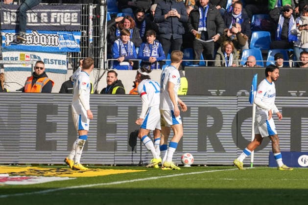 2. Bundesliga, Karlsruher SC vs Hertha BSC, 24.01.2026 Torjubel zum 1:1 durch Fabian Reese (Hertha BSC, 11) 2. Bundesliga, Karlsruher SC vs Hertha BSC, BBBank Wildpark Karlsruhe, 24.01.2026 DFB DFL REGULATIONS PROHIBIT ANY USE OF PHOTOGRAPHS AS IMAGE SEQUENCES AND OR QUASI-VIDEO.