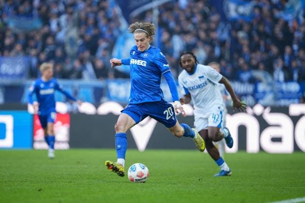 Fussball: 2. Bundesliga, 19. Spieltag, Karlsruher SC - Hertha BSC am 24.01.2026 in Karlsruhe (BBBank Wildpark), Deutschland, Saison 2025 2026: DFB DFL REGULATIONS PROHIBIT ANY USE OF PHOTOGRAPHS as IMAGE SEQUENCES and or QUASI-VIDEO: Im Fokus David Herold (20, KSC). Karlsruhe BBBank Wildpark Deutschland