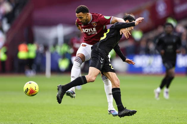 West Ham United v Sunderland 24 January 2026, London - Premier League Football - West Ham United v Sunderland - Callum Wilson of West Ham United and Enzo Le Fee of Sunderland - Photo: Jacques Feeney Offside. London UK Copyright: xJacquesxFeeneyx xOffsidexOffside