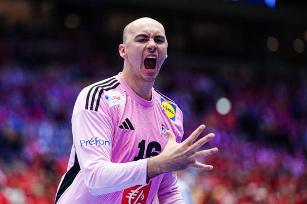 Jubel nach Parade Charles Bolzinger (Frankreich, 16) DEN, Frankreich vs. Portugal, Handball, EHF Europameisterschaft 2026, Hauptrunde, Spieltag 2, 24.01.2026 DEN, Frankreich vs. Portugal, Handball, EHF Europameisterschaft 2026, Hauptrunde, Spieltag 2, 24.01.2026 Herning Copyright: xEibner-Pressefoto MarcelxvonxFehrnx EP_MFN