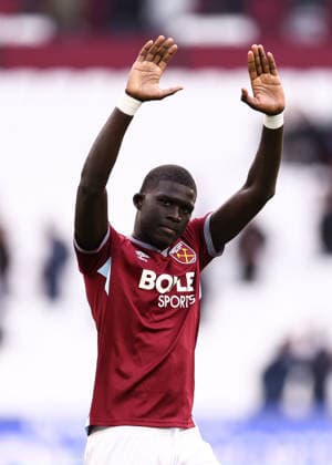 West Ham United v Sunderland 24 January 2026, London - Premier League Football - West Ham United v Sunderland - El Hadji Malick Diouf of West Ham United applauds the fans - Photo: Jacques Feeney Offside. London UK Copyright: xJacquesxFeeneyx xOffsidexOffside