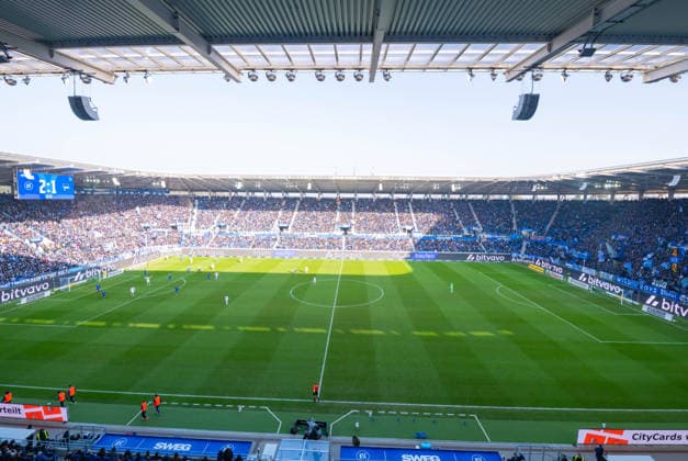 Blick ins Stadion waehrend des Spiels der 2. Bundesliga zwischen dem Karlsruher SC und Hertha BSC im BBBank Wildpark am 24. January 2026 in Karlsruhe, Deutschland. (Foto von Silas Schüller DeFodi Images) +++ General internal view of the stadium during the 2. Bundesliga match between Karlsruher SC and Hertha BSC at BBBank Wildpark on January 24, 2026 in Karlsruhe, Germany. (Photo by Silas Schüller DeFodi Images) DFB DFL REGULATIONS PROHIBIT ANY USE OF PHOTOGRAPHS AS IMAGE SEQUENCES AND OR QUASI-VIDEO. (Photo by Silas Schueller DeFodi Images) -