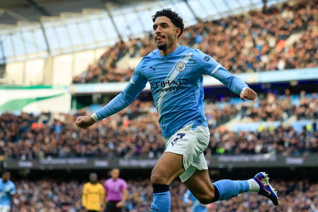 Manchester City v Wolverhampton Wanderers, Premier League Omar Marmoush (7) of Manchester City celebrates scoring to make it 1-0 during the Premier League match between Manchester City and Wolverhampton Wanderers at the Etihad Stadium, Manchester, UK on 24 January 2026. Manchester Etihad Stadium Manchester UK Editorial use only DataCo restrictions apply See www.football-dataco.com , Copyright: xConorxMolloyx PSI-23610-0024