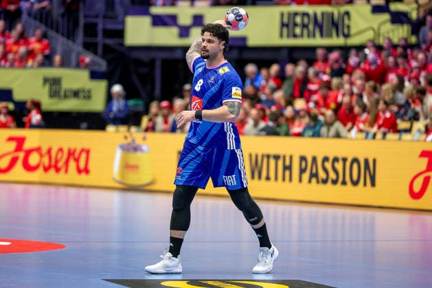 24.01.2026, Handball, Men s EHF EURO 2026, Frankreich - Portugal, Jyske Bank Boxen in Herning, Dänemark, Main Round: Elohim Prandi (France 08) Dänemark