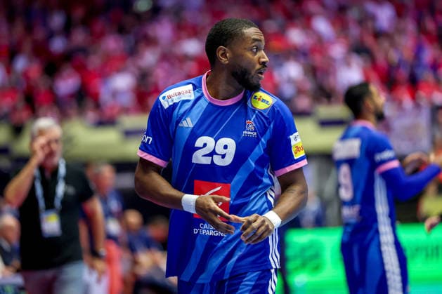 24.01.2026, Handball, Men s EHF EURO 2026, Frankreich - Portugal, Jyske Bank Boxen in Herning, Dänemark, Main Round: Benoit Kounkoud (France 29) Dänemark
