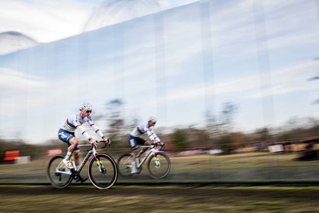Dutch Mathieu Van Der Poel pictured in action during the men s elite race at the World Cup cyclocross cycling event in Maasmechelen, Belgium, stage 11 (out of 12) of the UCI World Cup cyclocross competition, Saturday 24 January 2026. JASPERxJACOBS  x158282484x