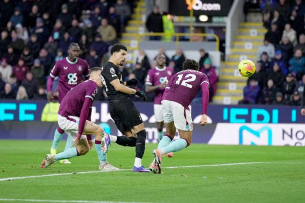 Burnley v Tottenham Hotspur, Burnley, UK - 24 Jan 2026 Dominic Solanke of Tottenham Hotspur during the Premier League match between Burnley and Tottenham Hotspur at Turf Moor, Burnley on 24 January 2026 ( Burnley Turf Moor Burnley England Copyright: xHarryxCornish PPAUKx PPA-242796