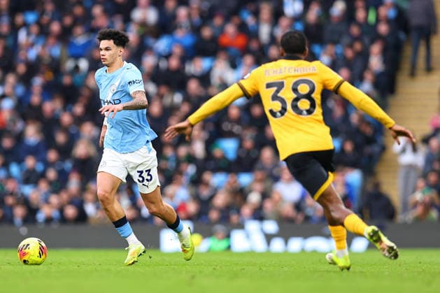 Manchester City v Wolverhampton Wanderers, Premier League Nico O Reilly of Manchester City looks for options during the Manchester City v Wolverhampton Wanderers Premier League match at the Etihad Stadium, Manchester, England on 24 January 2026 Credit: Ryan Crockett Every Second Media Editorial use only. All images are copyright Every Second Media Limited. No images may be reproduced without prior permission. All rights reserved. Premier League and Football League images are subject to licensing agreements with Football DataCo Limited. see https: www.football-dataco.com Copyright: xIMAGO EveryxSecondxMediax ESM-1769-0088 RyanxCrockettx xEveryxSecondxMediax