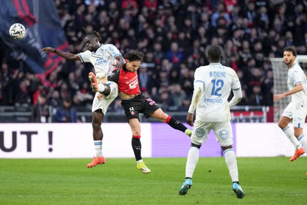 Stade Rennais FC v FC Lorient - Ligue 1 McDonald s 2025 2026 17 Jean Victor MAKENGO (fcl) - 09 Esteban LEPAUL (srfc) during the Ligue 1 McDonald s match between Rennes and Lorient at Roazhon Park on January 24, 2026 in Rennes, France. Rennes France  Copyright: xFEPx 776348264