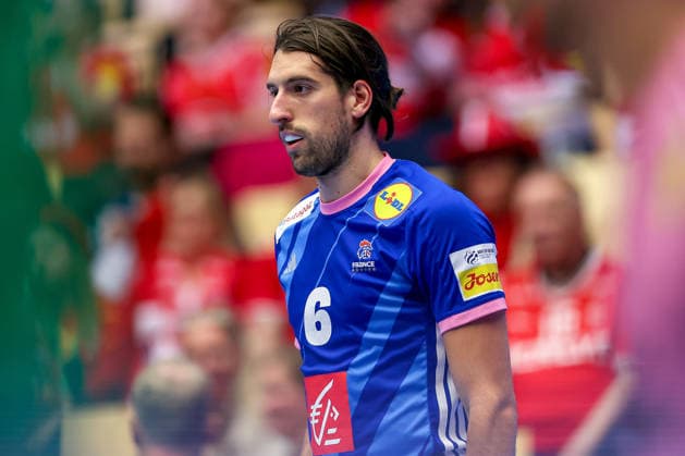 24.01.2026, Handball, Men s EHF EURO 2026, Frankreich - Portugal, Jyske Bank Boxen in Herning, Dänemark, Main Round: Julien Bos (France 06) Dänemark
