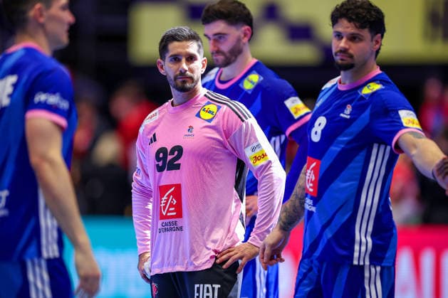 24.01.2026, Handball, Men s EHF EURO 2026, Frankreich - Portugal, Jyske Bank Boxen in Herning, Dänemark, Main Round: Abschlussjubel nach dem Sieg der Franzosen gegen Portugal. Remi Desbonnet (France 92) Dänemark