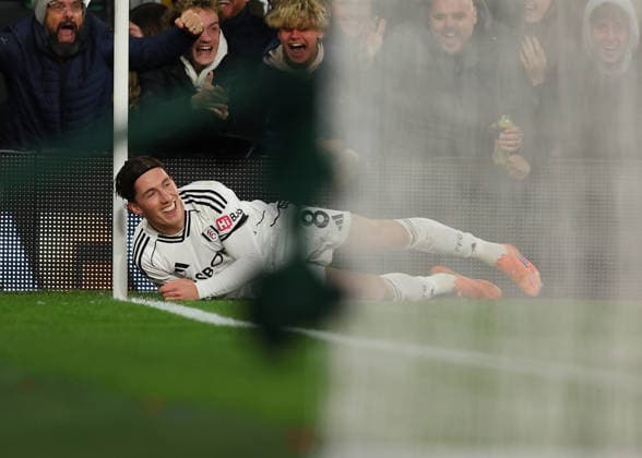 24th January 2026; Craven Cottage, Fulham, London, England; Premier League Football, Fulham versus Brighton and Hove Albion; Harry Wilson of Fulham celebrates scoring his sides 2nd goal in the 92nd minute to make it 2-1  JohnxPatrickxFletcher Content restricted for UK based newspaper