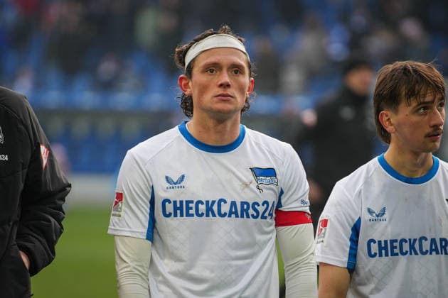 Fabian Reese (Hertha BSC, 11)Deutschland, Fußball, 2 Bundesliga, Saison 2025 2026, Karlsruher SC vs. Herta BSC BBBank Wildpark (Karlsruhe): Karlsruhe BBBank Wildpark Baden-Württemberg Deutschland