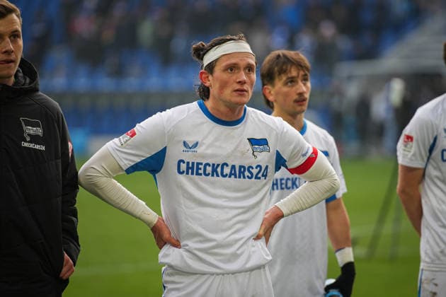 Deutschland, Fußball, 2 Bundesliga, Saison 2025 2026, Karlsruher SC vs. Herta BSC BBBank Wildpark (Karlsruhe): Fabian Reese (Hertha BSC, 11) Karlsruhe BBBank Wildpark Baden-Württemberg Deutschland