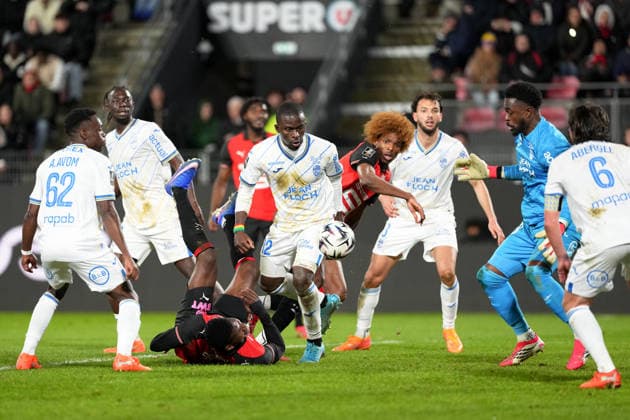 Stade Rennais FC v FC Lorient - Ligue 1 McDonald s 2025 2026 12 Bamba DIENG (fcl) during the Ligue 1 McDonald s match between Rennes and Lorient at Roazhon Park on January 24, 2026 in Rennes, France. Rennes France  Copyright: xFEPx 776348264