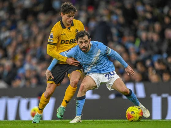 Manchester City v Wolverhampton Wanderers Premier League Bernardo Silva of Manchester City during the Premier League match at the Etihad Stadium, Manchester 24 01 2026 UK Newspapers OUT Copyright: xKarlxVallantinex FIL-22858-0110