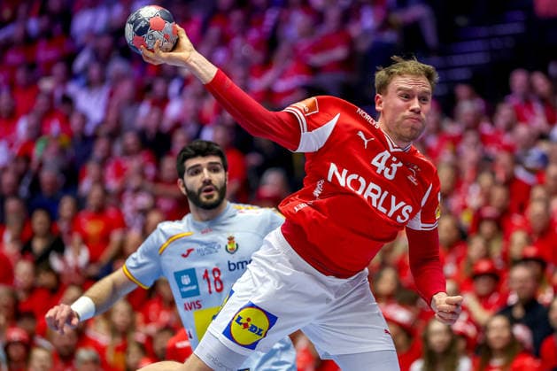 24.01.2026, Handball, Men s EHF EURO 2026, Dänemark -Spanien, Jyske Bank Boxen in Herning, Dänemark, Main Round: Simon Bogetoft Pytlick (Denmark 43) Dänemark