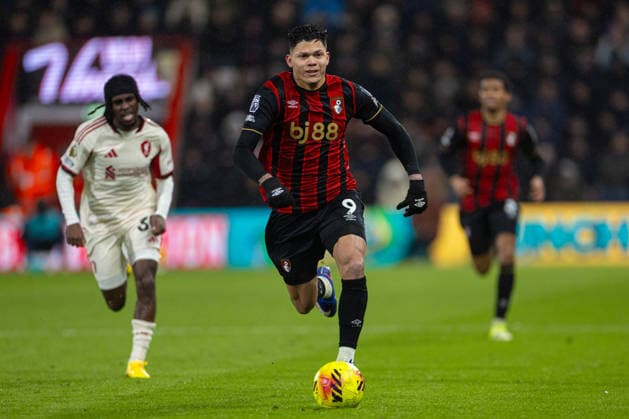 Football - FA Premier League - Bournemouth AFC v Liverpool FC BOURNEMOUTH, ENGLAND - Saturday, January 24, 2026: Bournemouth s Francisco Evanilson de Lima Barbosa during the FA Premier League match between Bournemouth AFC and Liverpool FC at Dean Court. (Photo by David Rawcliffe Propaganda) BOURNEMOUTH Dean Court DORSET ENGLAND  Copyright: xDavidxRawcliffex P2026-01-24-Bournemouth_Liverpool-89
