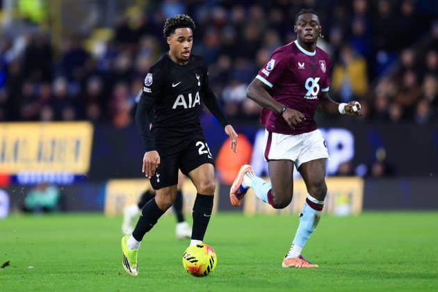Burnley, England, 24th January 2026. Wilson Odobert of Tottenham Hotspur runs with the ball during the Burnley vs Tottenham Hotspur Premier League match at Turf Moor, Burnley. Picture credit should read: Jessica Hornby Sportimage EDITORIAL USE ONLY. No use with unauthorised audio, video, data, fixture lists, club league logos or live services. Online in-match use limited to 120 images, no video emulation. No use in betting, games or single club league player publications. SPI_092_JH_BURNLEY_TOTTENHAM SPI-4474-0091