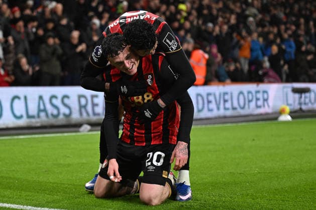 Bournemouth v Liverpool Premier League Alex Jiminez of Bournemouth celebrates scoring his side s second goal with Evanilson of Bournemouth during the Premier League match at the Vitality Stadium, Bournemouth 24 01 2026 UK Newspapers OUT Copyright: xJeremyxLandeyx FIL-22861-0033