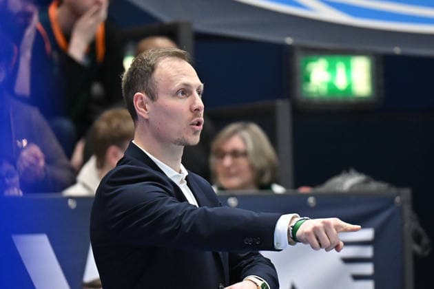 Jacques Schneider (Trier, Head-Coach), Syntainics MBC vs. Vet-Concept Gladiators Trier, Basketball, 1. Bundesliga, Maenner, 17. Spieltag Hauptrunde, Saison 2025 26, 24.01.2026. Weißenfels Stadthalle Sachsen-Anhalt Deutschland