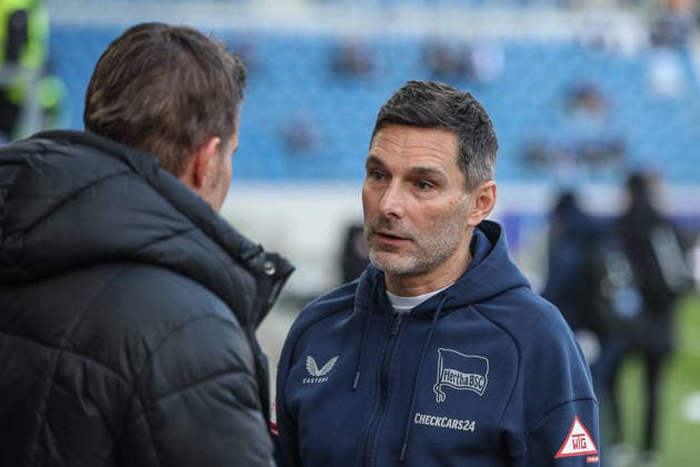 Leitl Stefan (Hertha BSC, Chef-Trainer) vor dem Spiel, Karlsruher SC vs. Hertha BSC, 2. Bundesliga, 19. Spieltag, 2025 2026, 24.01.2026, DFL REGULATIONS PROHIBIT ANY USE OF PHOTOGRAPHS AS IMAGE SEQUENCES AND OR QUASI-VIDEO, Karlsruher SC vs. Hertha BSC, 2. Bundesliga, 19. Spieltag, 2025 2026, 24.01.2026 Karlsruhe