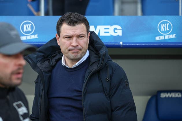 Benjamin Weber (Hertha BSC, Sportdirektor) , Karlsruher SC vs. Hertha BSC, 2. Bundesliga, 19. Spieltag, 2025 2026, 24.01.2026, DFL REGULATIONS PROHIBIT ANY USE OF PHOTOGRAPHS AS IMAGE SEQUENCES AND OR QUASI-VIDEO, Karlsruher SC vs. Hertha BSC, 2. Bundesliga, 19. Spieltag, 2025 2026, 24.01.2026 Karlsruhe