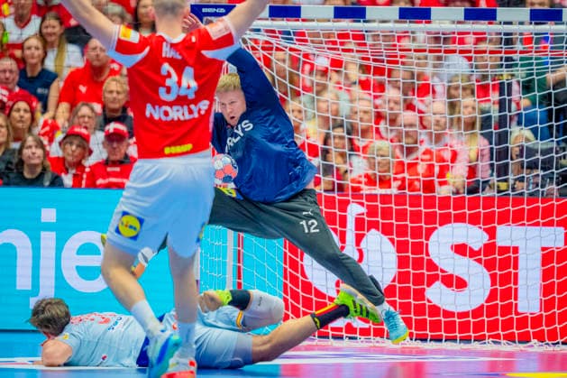 Handball European Championship 2026 Spain Denmark Herning, Denmark 20260124 Denmark s goalkeeper Emil Nielsen during the European Championship handball match between Spain and Denmark at Boxen arena in Herning Photo Stian Lysberg Solum NTB Herning Denmark EDITORIAL USE ONLY RESTRICTED USE FOR BETTING COMPANIES  Copyright: xStianxLysbergxSolumx xNTBx