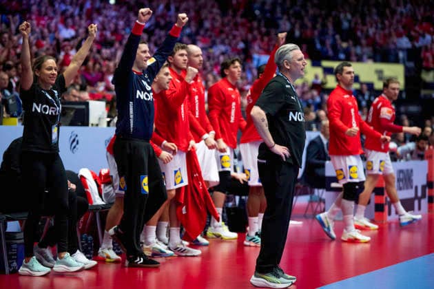 Men s Handball European Championship, EM, Europameisterschaft Denmark - Spain Denmark s national coach Nikolaj Jacobsen reacts during the men s handball match between Denmark and Spain in EHF Euro 2026 group B at Jyske Bank Boxen in Herning, Saturday, January 24, 2026. (Photo: Bo Amstrup Ritzau Scanpix) , Herning Denmark Mors Copyright: BoxAmrstrupx xRitzauxScanpix BoxAmstrupx spdk20260124-201331-L