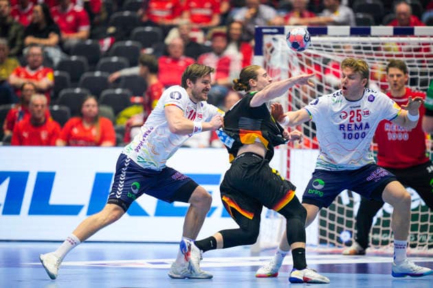 Handball European Championship 2026 Germany Norway Herning, Denmark 20260124 Vetle Ronningen and Martin Hovde during the European Championship handball match between Germany and Norway at the Boxen arena in Herning Photo Stian Lysberg Solum NTB Herning Denmark EDITORIAL USE ONLY RESTRICTED USE FOR BETTING COMPANIES  Copyright: xStianxLysbergxSolumx xNTBx